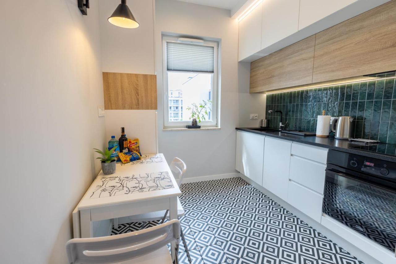 Bielany Apart Joanny Obok Metra Varsóvia Exterior foto